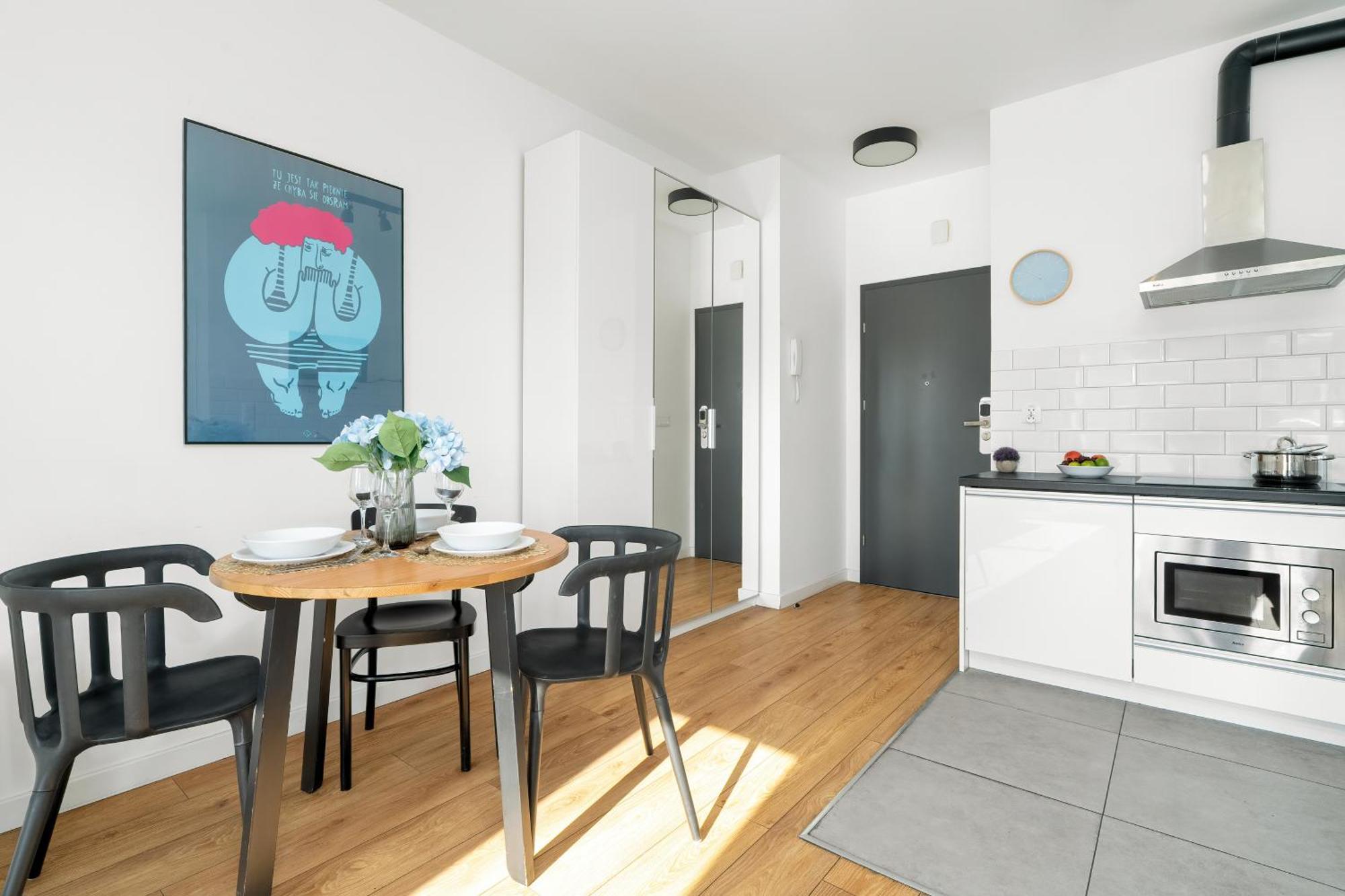Klimatyczne I Nowoczesne Studio Very Berry W Poznaniu By Noclegi Renters Kültér fotó